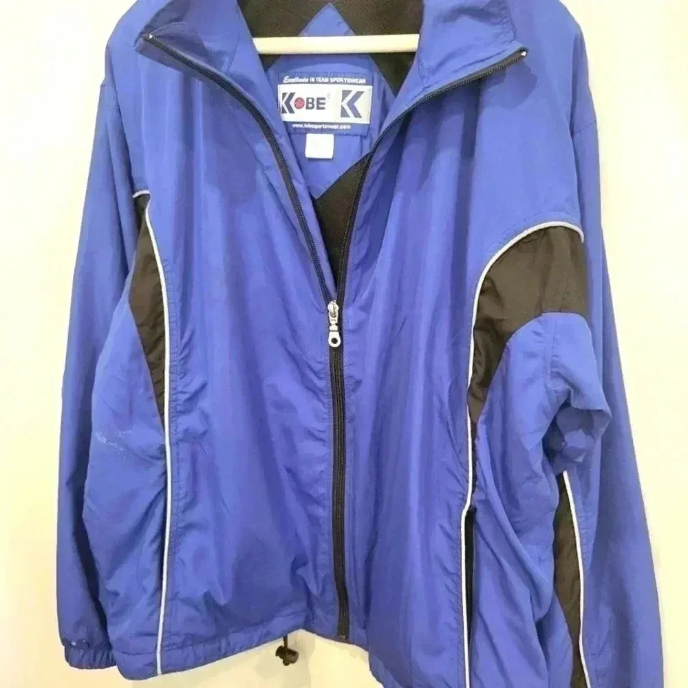 Kobe Mens/youth Zip up Jacket lt weight size 18